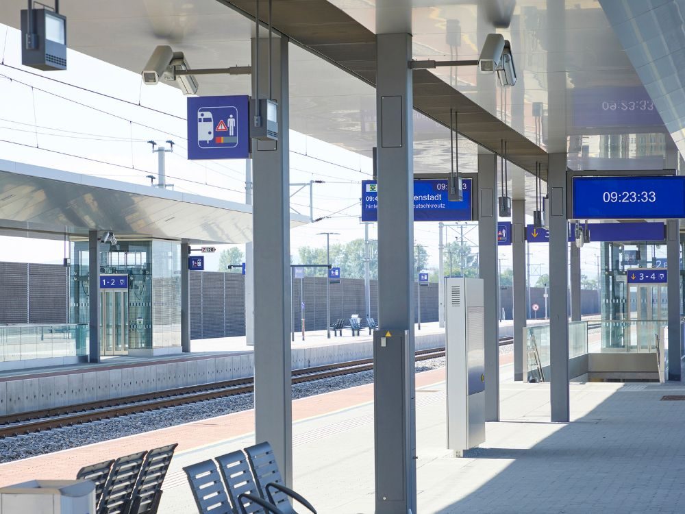 OEBB train station Ebreichsdorf + Wampersdorf